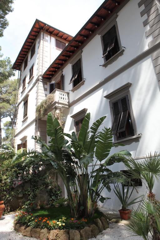 Hotel Tirreno Castiglioncello Extérieur photo